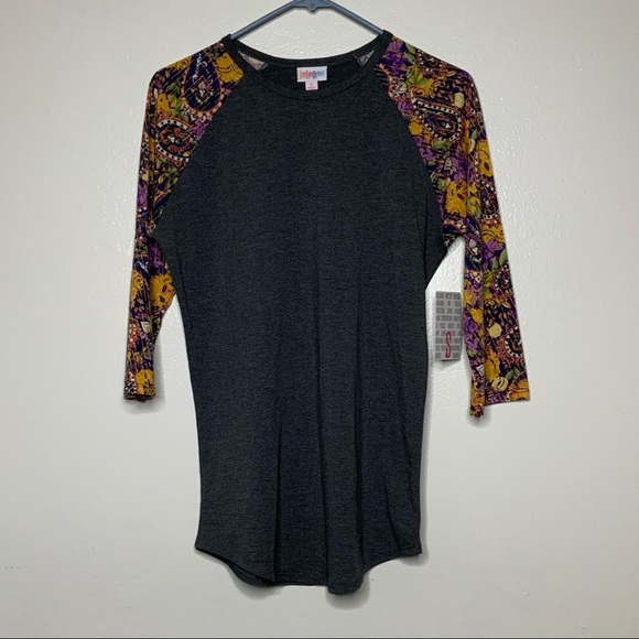 LulaRoe Tops - Picture 6 of 15
